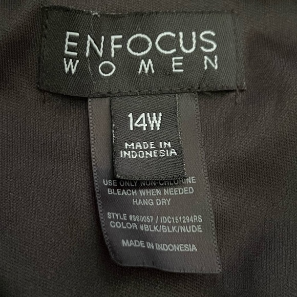 Enfocus Women Black Lace Dress With Attached Shawl Size 14W - Picture 8 of 10